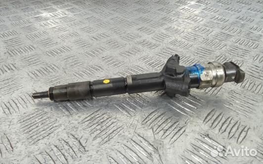 Форсунка дизельная nissan navara D40 (DEA13AL03)