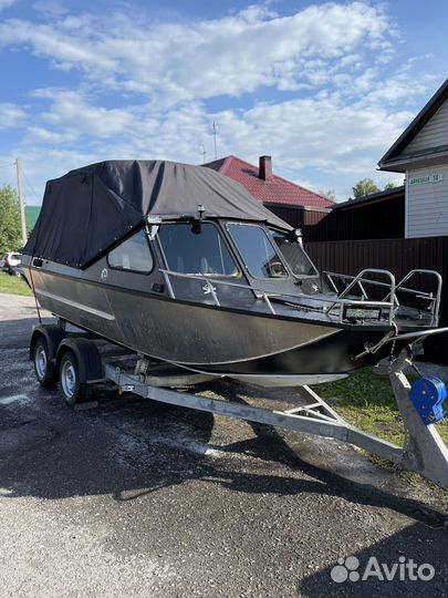 Продам катер бриз 520