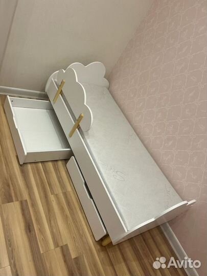 Детская кровать новая