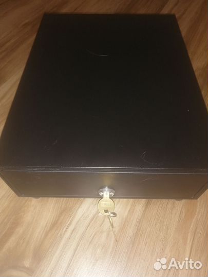 Ящик для хранения денег