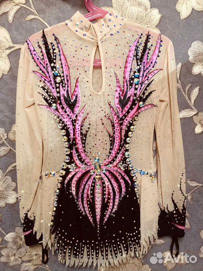 Купальник для художественной гимнастики