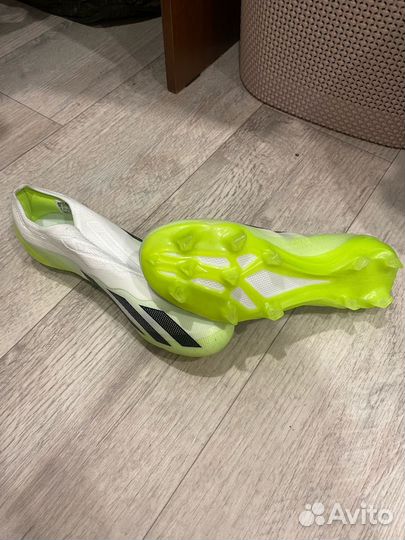 Футбольные бутсы adidas crazyfast