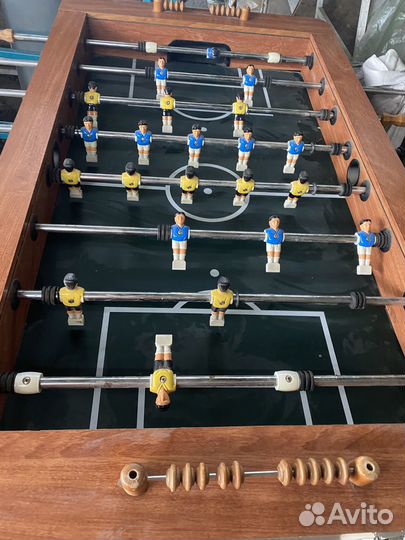Настольный футбол игровой стол