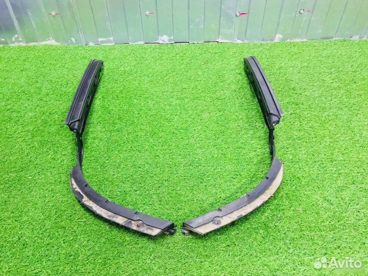 Направляющая бампера задняя Porsche Cayenne 955