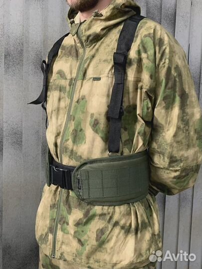 Тактический пояс для военных с лямками