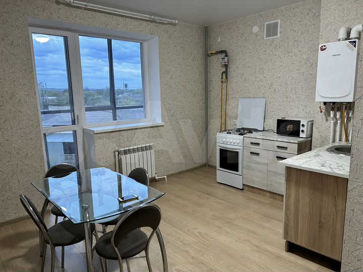 2-к. квартира, 63 м², 3/5 эт.