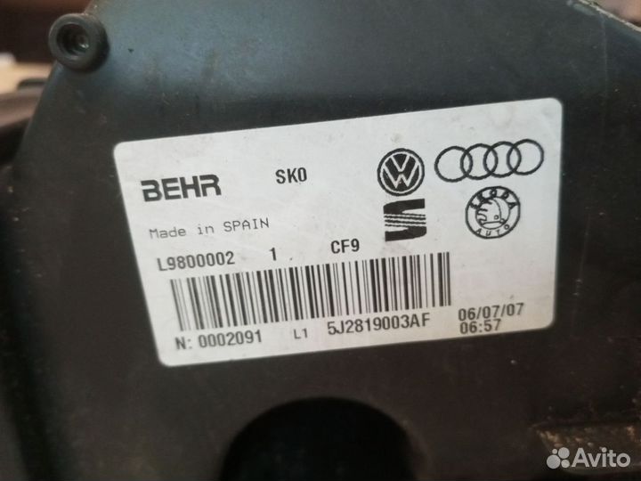 Корпус отопителя skoda Octavia A5 1Z