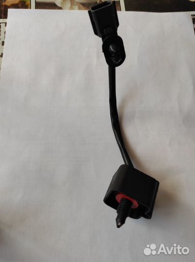 Датчик воды Renault 1,5 dCI,обратный клапан