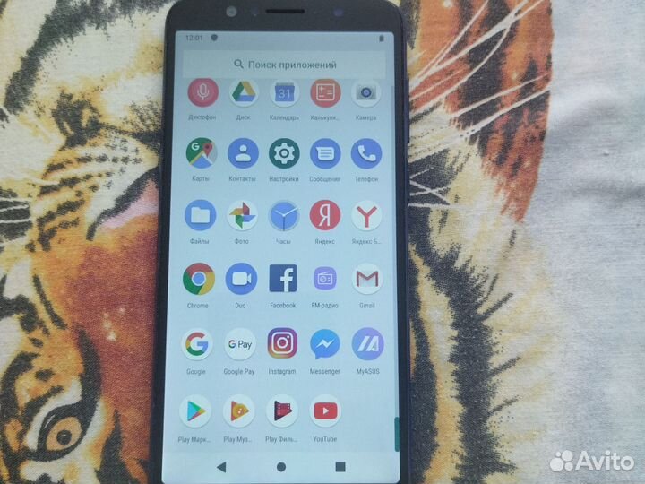 ASUS ZenFone Max Pro M1 ZB602KL, 4/64 ГБ