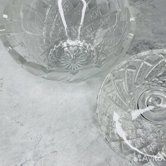 Ваза конфетница с крышкой хрусталь