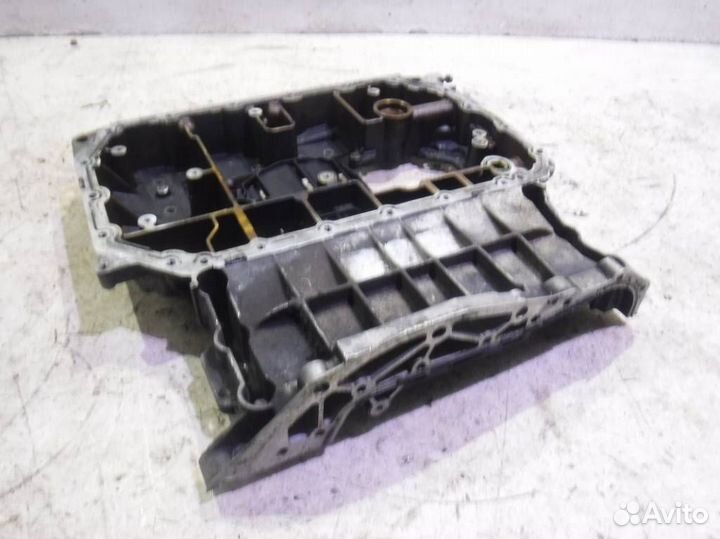 Поддон двигателя Ауди A6 C6
