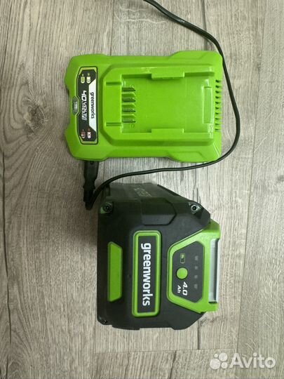 Воздуходувка Greenworks 40V комплект с АКБ и зу