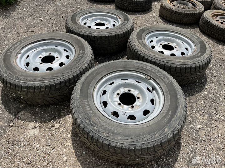 Зима Hankook 235/70 R16 + Диски УАЗ 5x139.7 D108