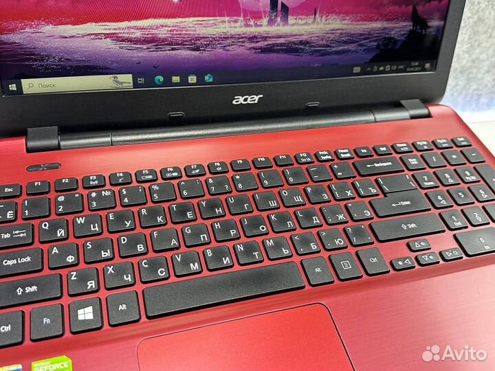 Шустрый ноутбук для дома и средний игр на 4 ядра/8