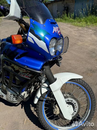 Honda Africa Twin 750