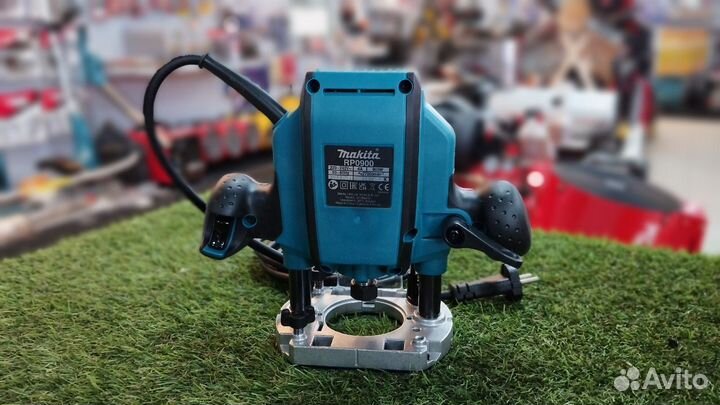 Фрезер Makita RP0900