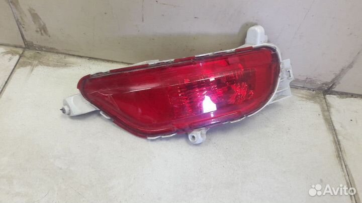 Фонарь задний в бампер правый Mazda CX-5