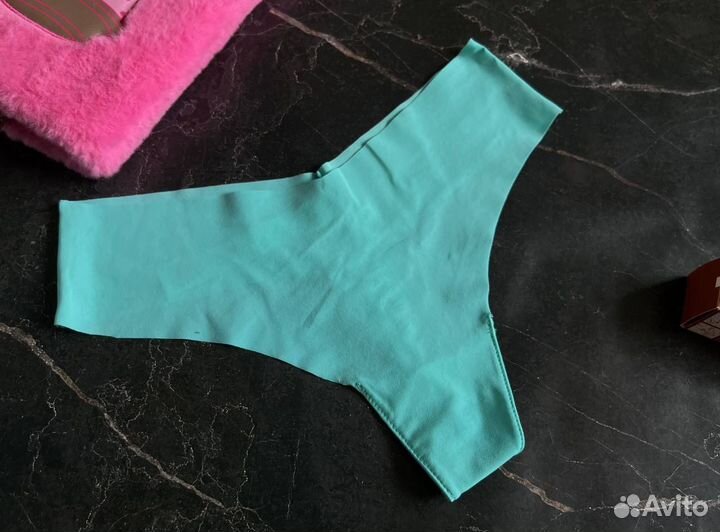 Стринги бесшовные S новые