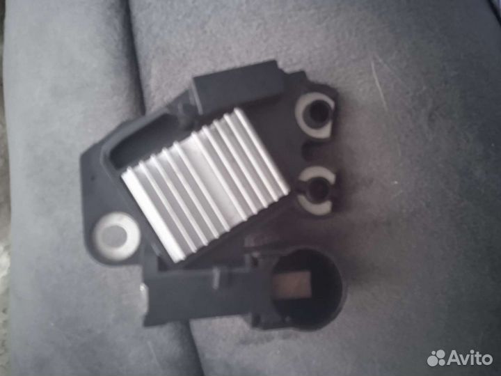 Регулятор генератора