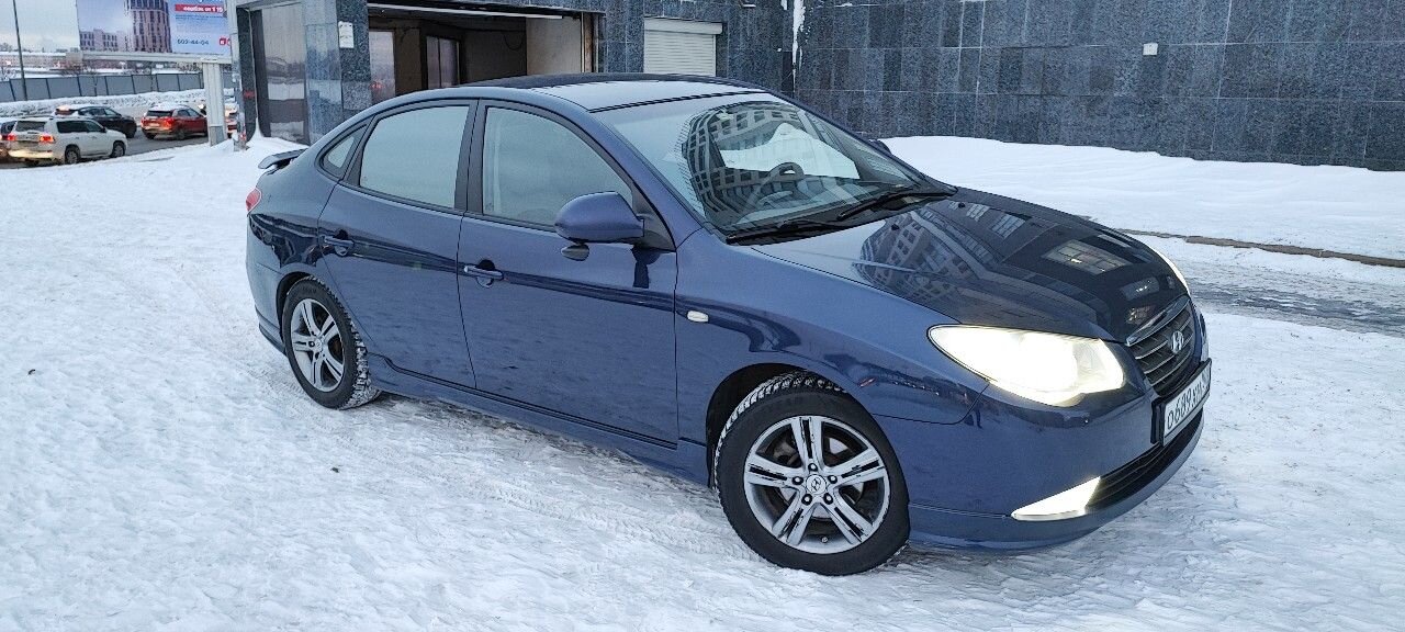Hyundai Elantra: фото владельца