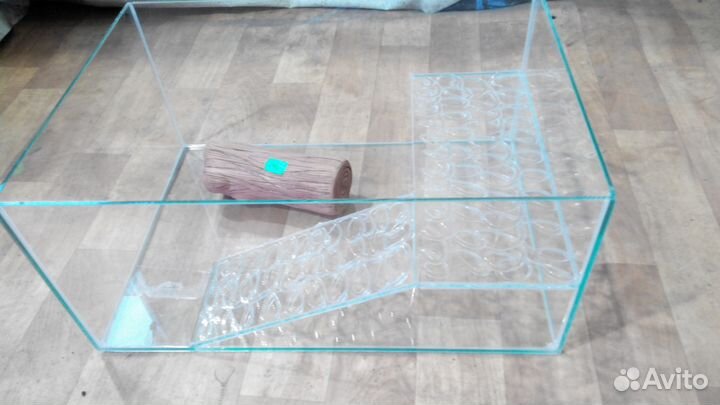 Аквариумы 16 и 26 литров для морской черепашки