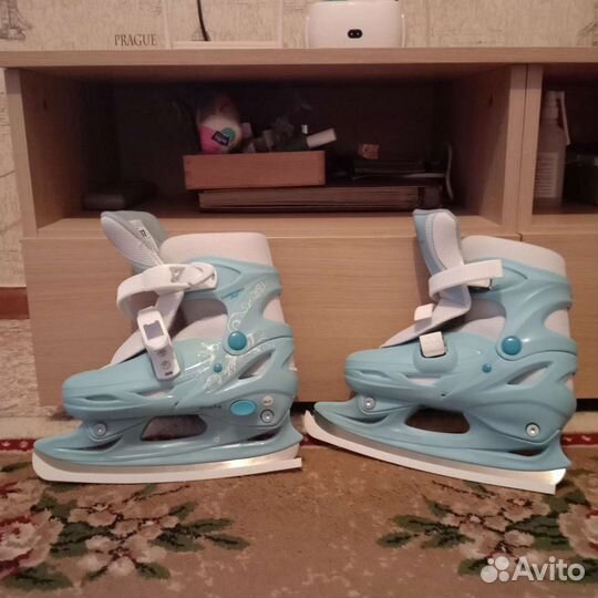 Продам детские коньки