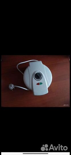 Электрическая вафельница