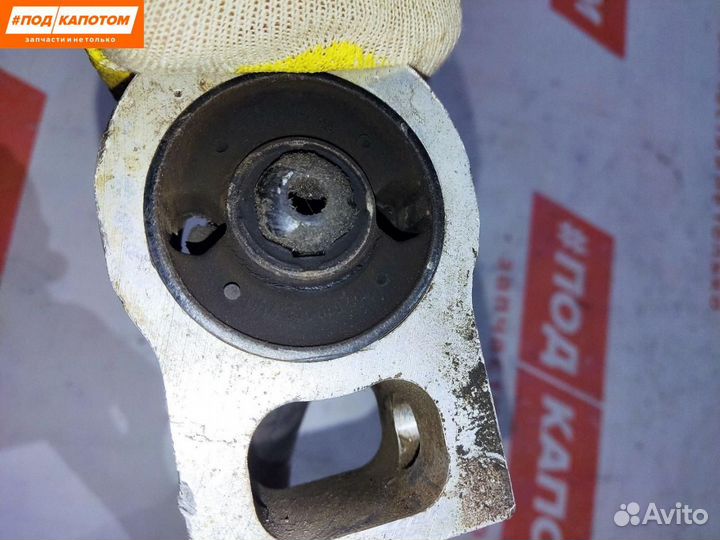 Рычаг передний правый нижний Volkswagen Tiguan