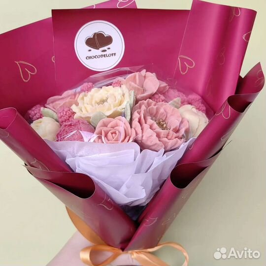 Букет из шоколадных цветов в наличии