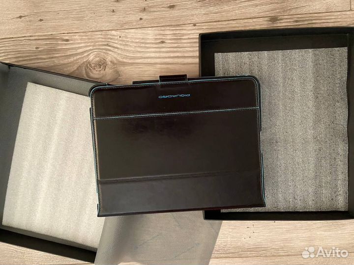 Чехол для iPad 2/3/4 Piquadro оригинал