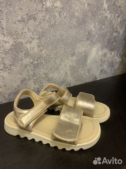 Босоножки сандалии hm