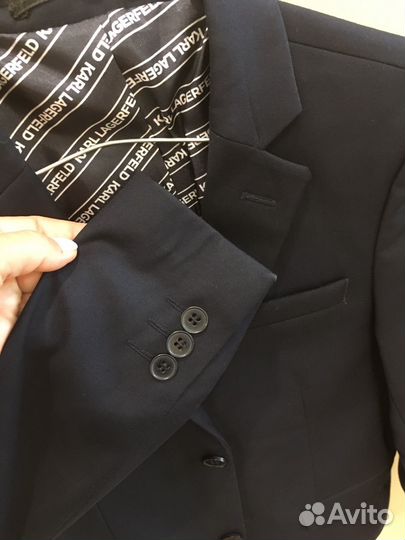 Школьный костюм