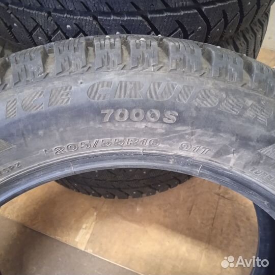 Bridgestone Ice Cruiser 7000S 205/55 R16 91T