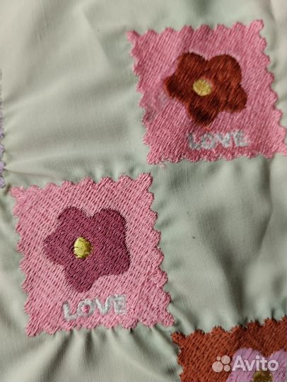 Продам вышивальную машину