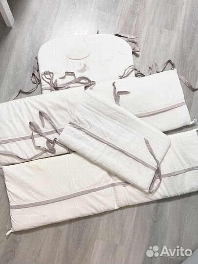 Бортики в детскую кроватку