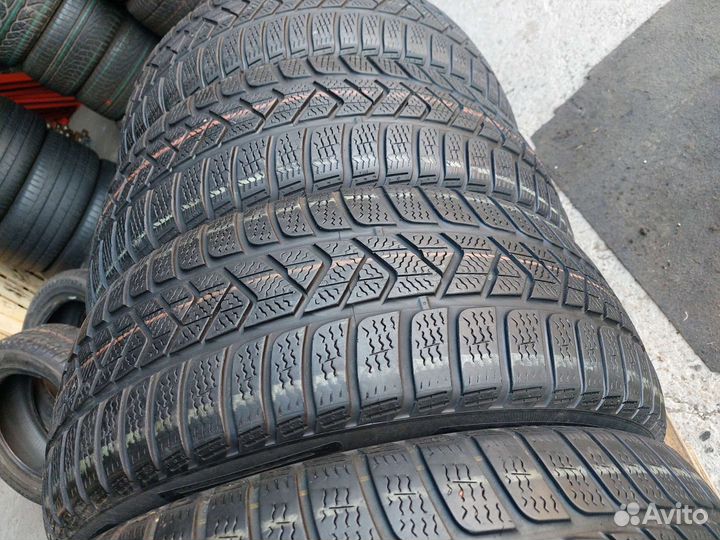 Pirelli Winter Sottozero 3 215/60 R16 99H