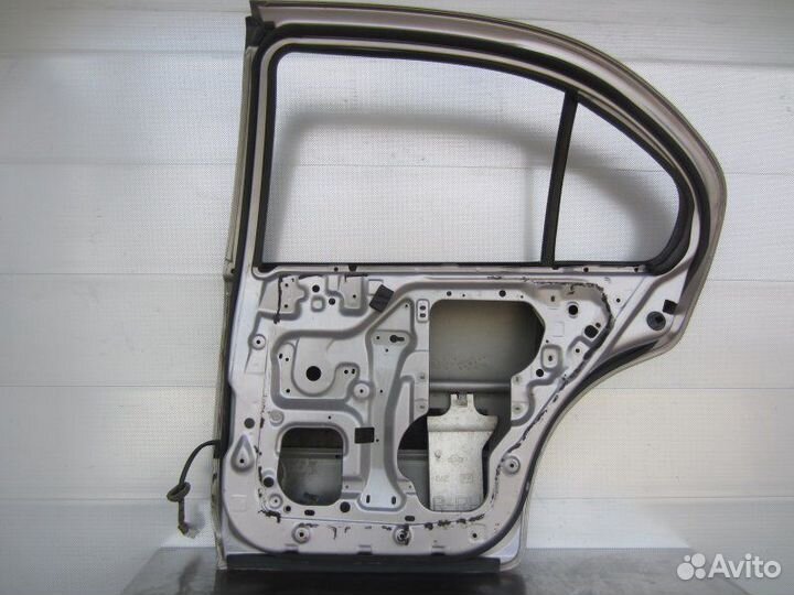 Дверь задняя правая Infiniti I30 A32 VQ30DE 1996