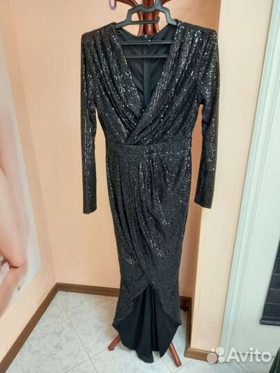 Вечернее платье в пол