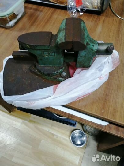 Тиски ручные СССР