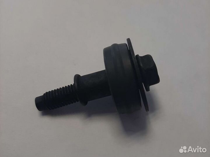 Болт крепления поддона Детройт Дизель 23522281