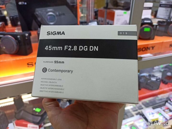 Sigma 45mm f/2.8 DG DN Contemporary Sony E новый