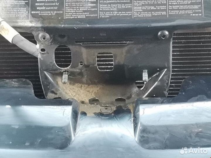 Бампер (ноускат) для Renault Scenic 1 R1B2F11K1V1