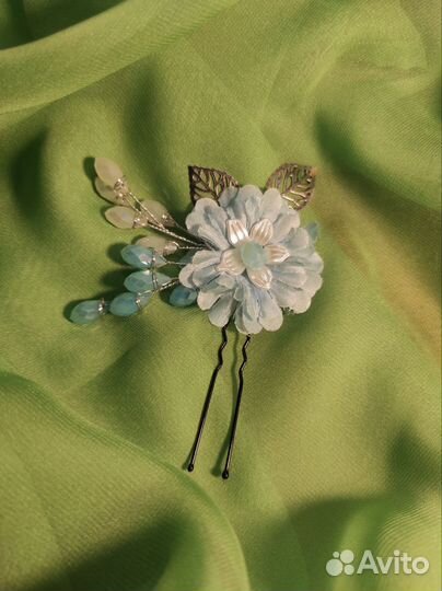 Украшение в прическу