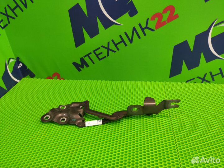 Петля капота правая Bmw X3 F25 N47D20C 2012