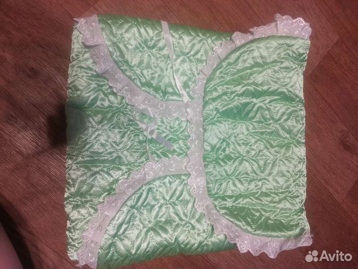 Конверт на выписку, полотенца, пеленка, подушка