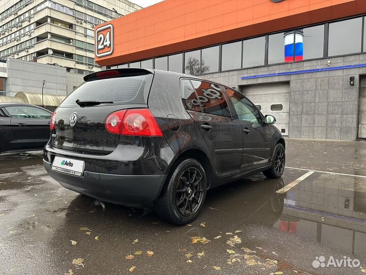 Volkswagen Golf 1.6 AT, 2006, 151 000 км