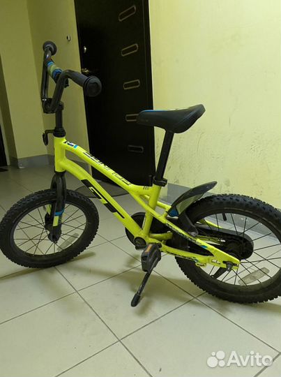 Детский велосипед 16