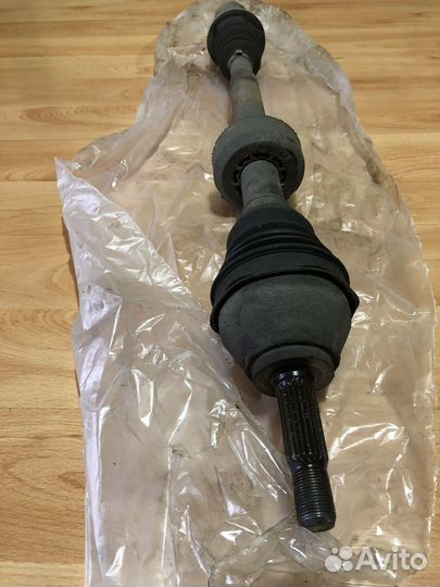 Привод правый renault logan