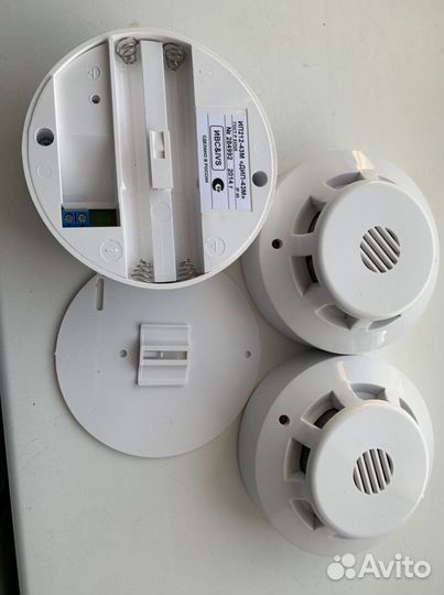 Извещатель пожарный дымовой