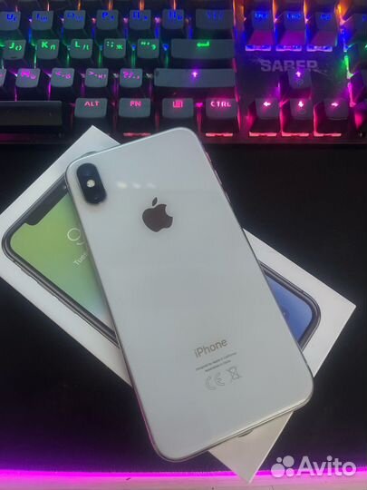 iPhone X, 256 ГБ
